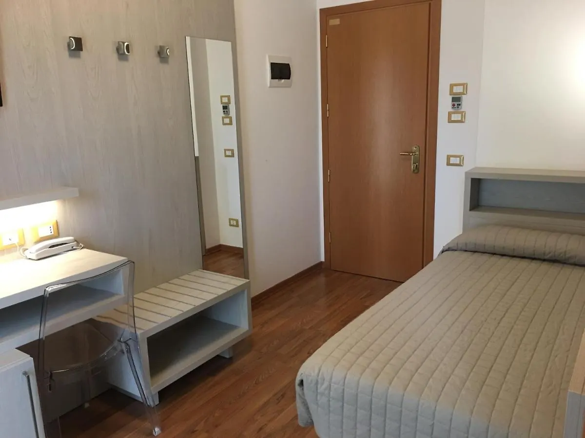 Hotel Monica Rimini